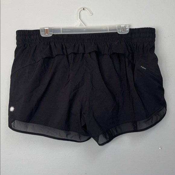 Athleta Mesh Racer Run Short 4" - Picture 2 of 6